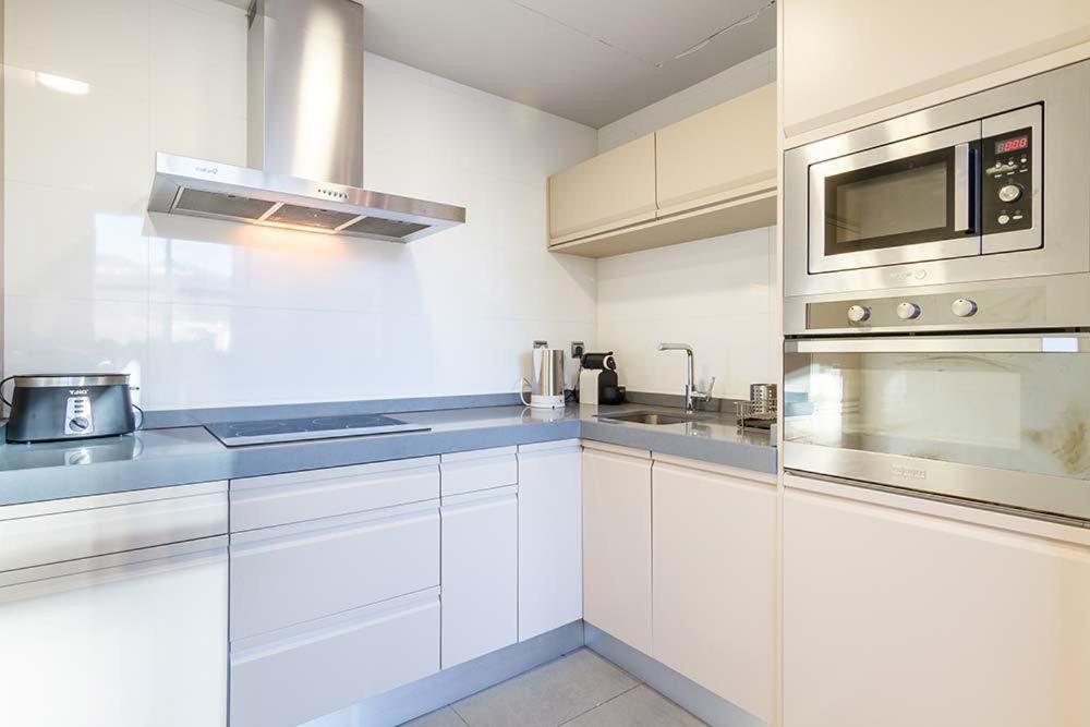 Vivienda Turistica Duplex Isozaki-Guggenheim Apartment บิลเบา ภายนอก รูปภาพ